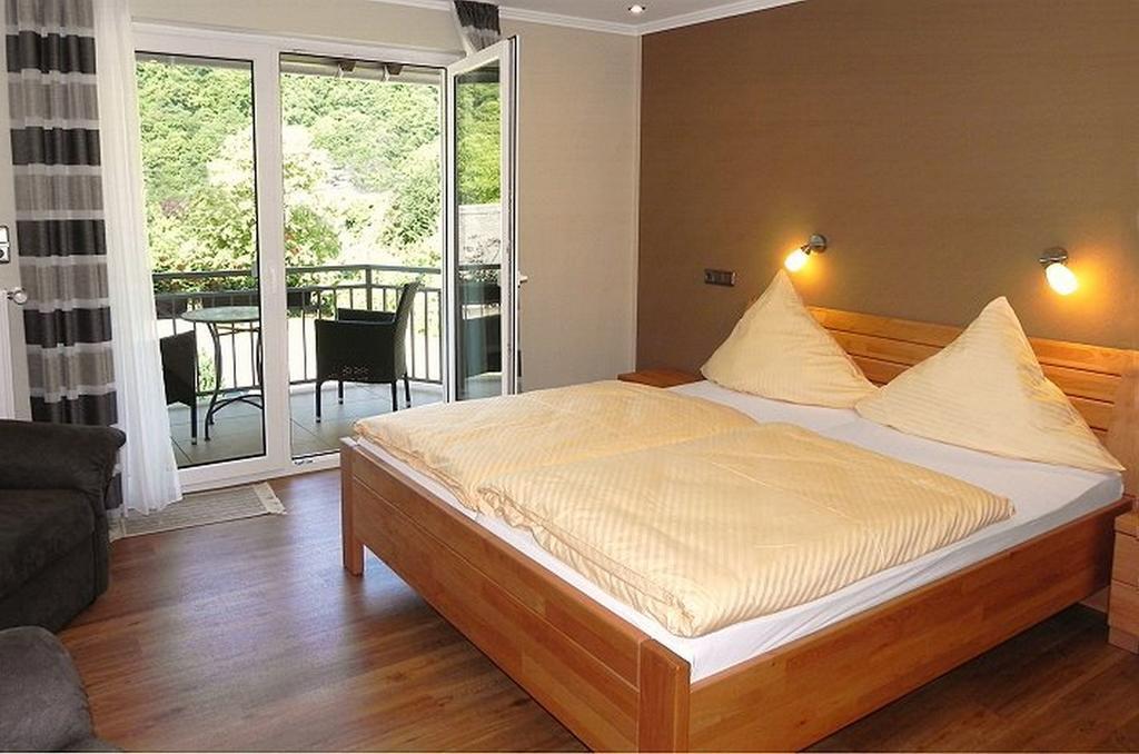 Gaestehaus Freimuth 메세니흐 외부 사진