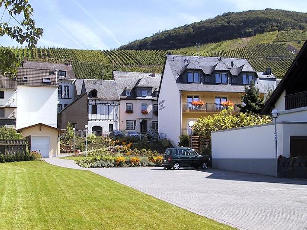 Gaestehaus Freimuth 메세니흐 외부 사진